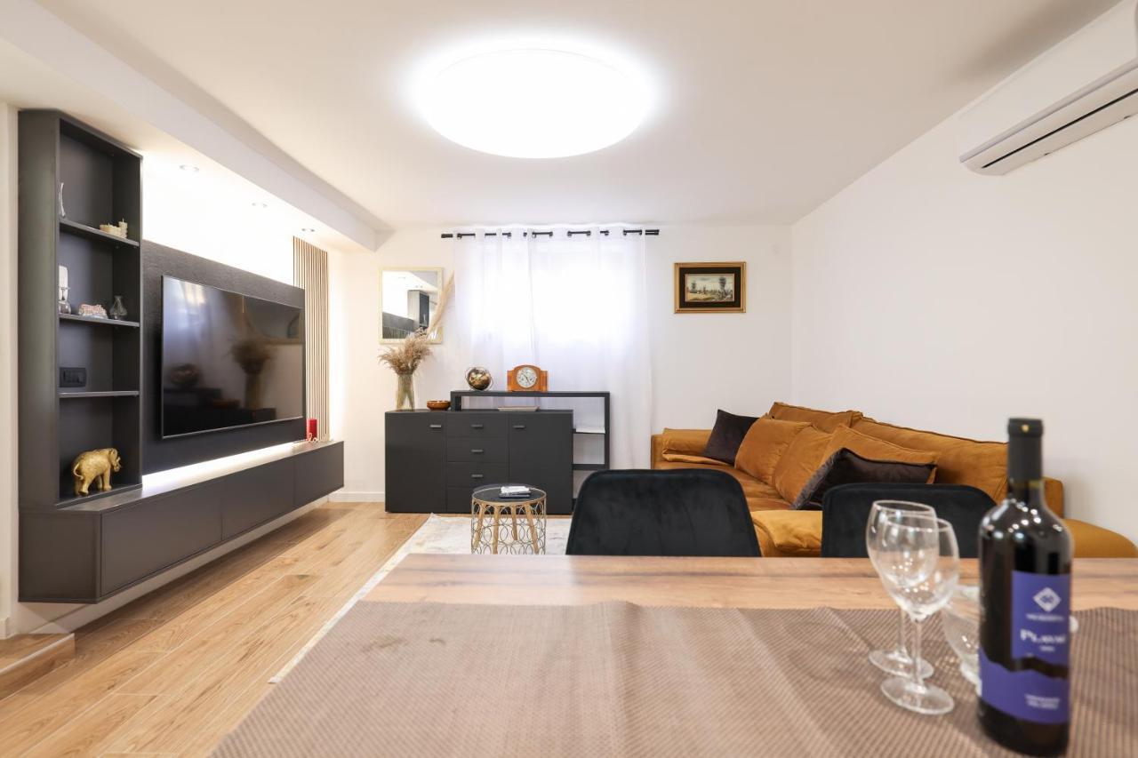 Oscar & Leo Apartments Zadar Eksteriør billede