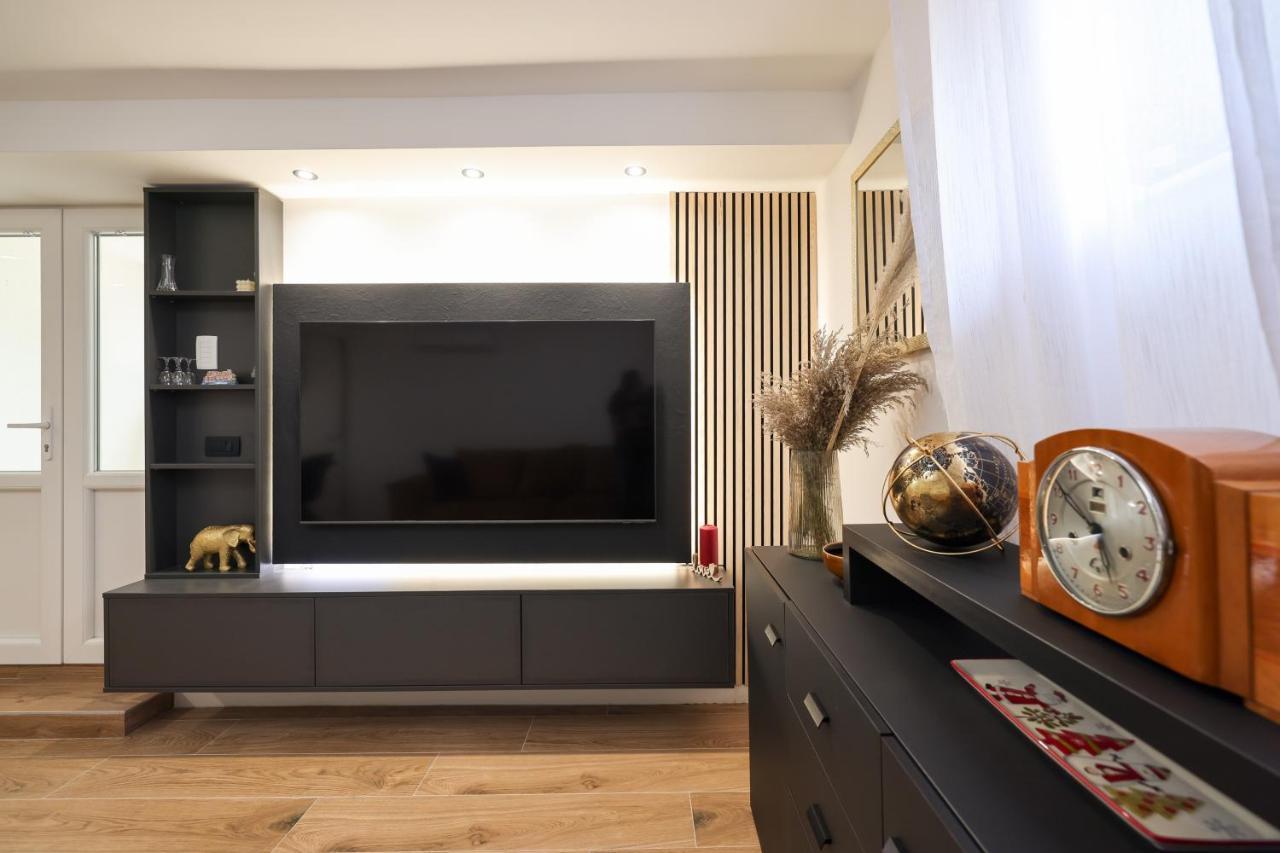 Oscar & Leo Apartments Zadar Eksteriør billede