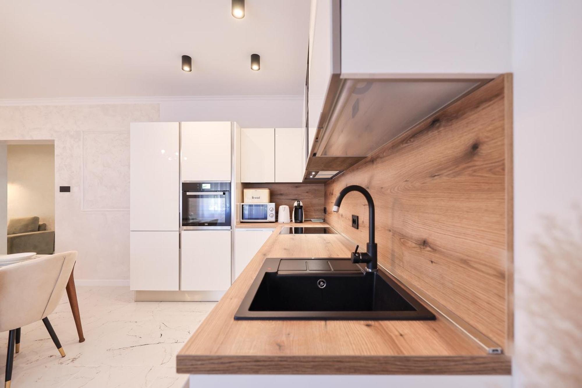 Oscar & Leo Apartments Zadar Eksteriør billede