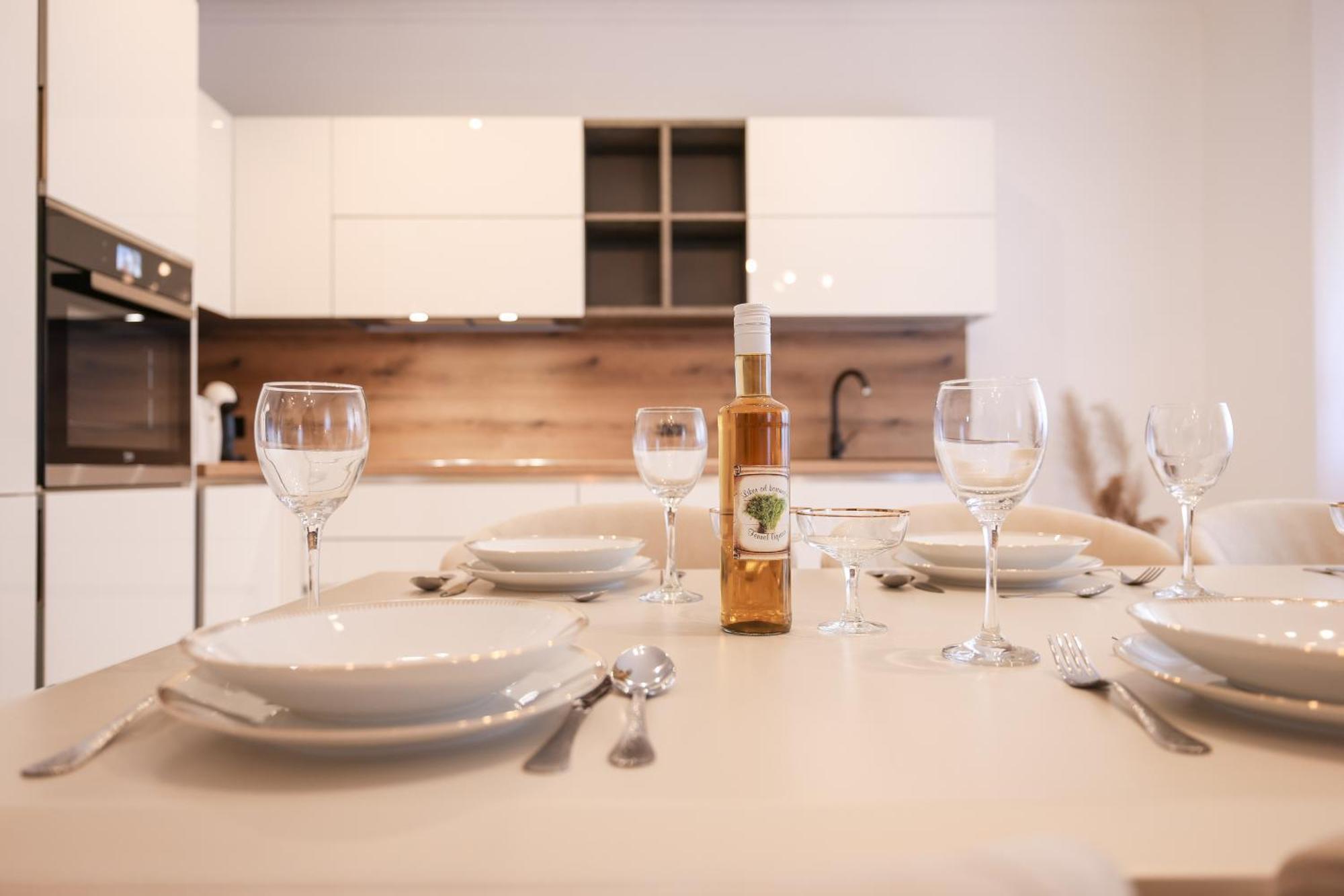 Oscar & Leo Apartments Zadar Eksteriør billede